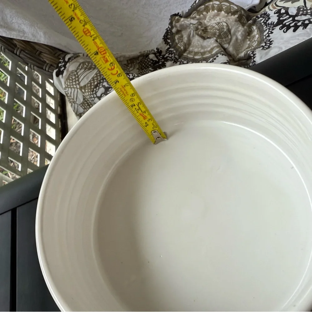 White Ceramic Pet Bowl with Paw Design